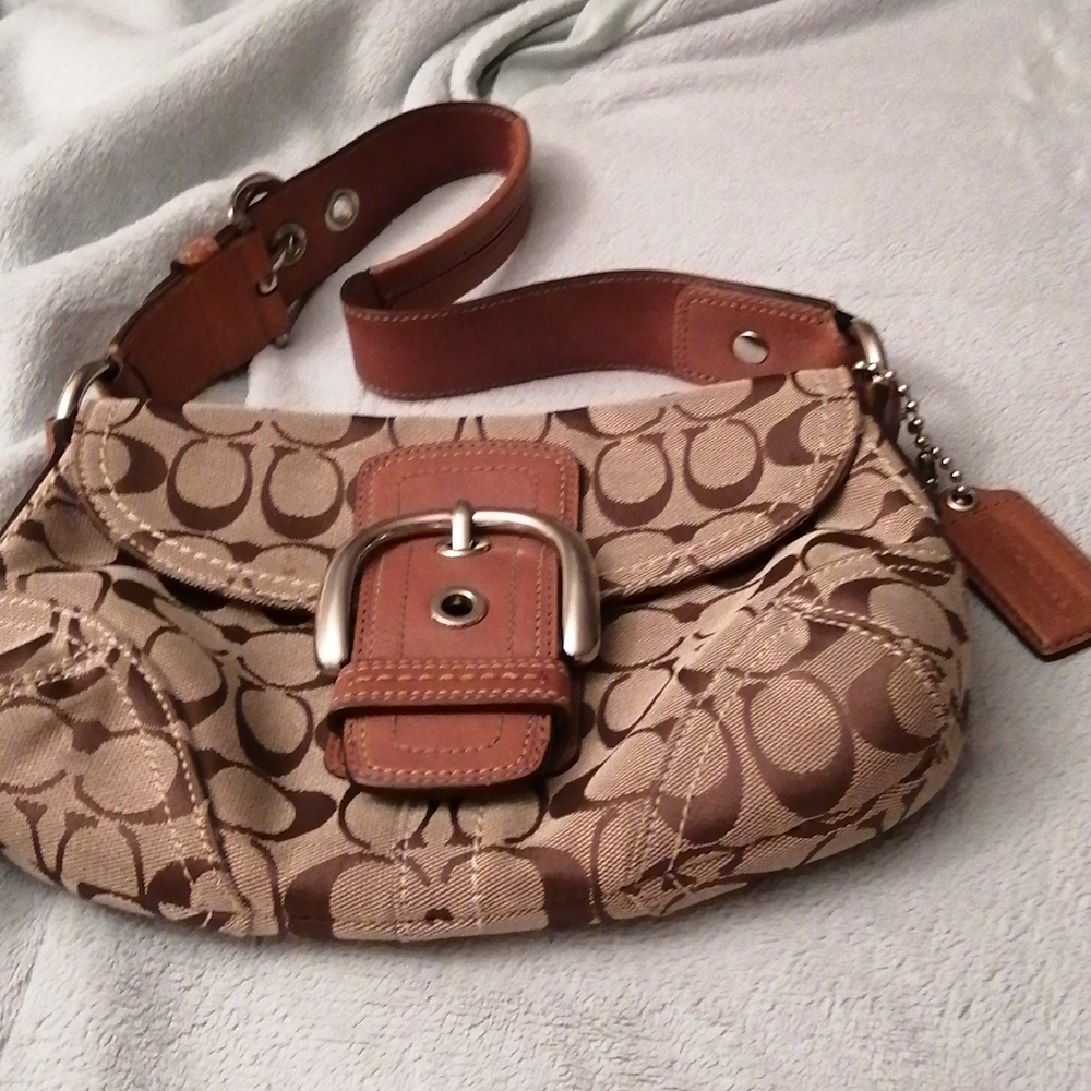 Y2K Coach Soho Small Canvas Tan Shoulder Purse